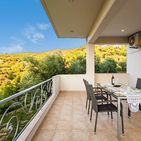 Kitries Summer Getaway - Eden Cozy Suite Kitriai Bagian luar foto