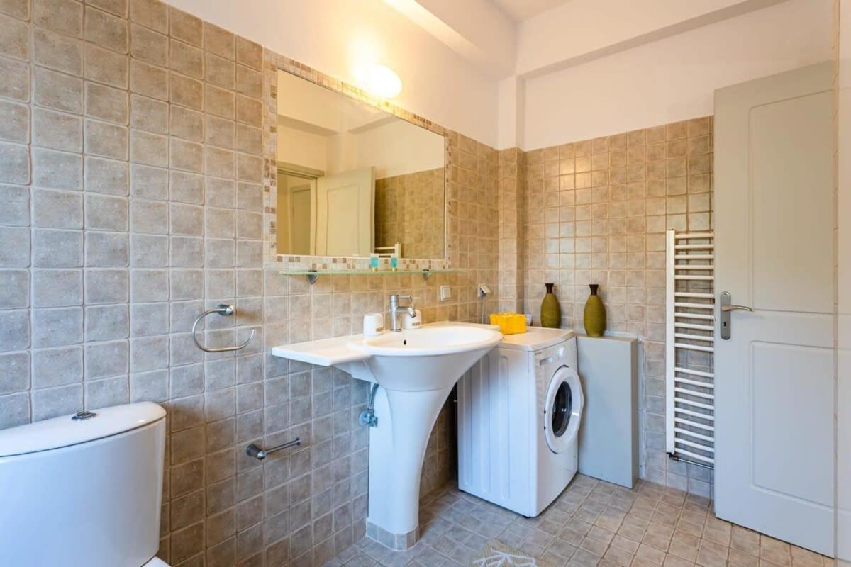 Kitries Summer Getaway - Eden Cozy Suite Kitriai Bagian luar foto